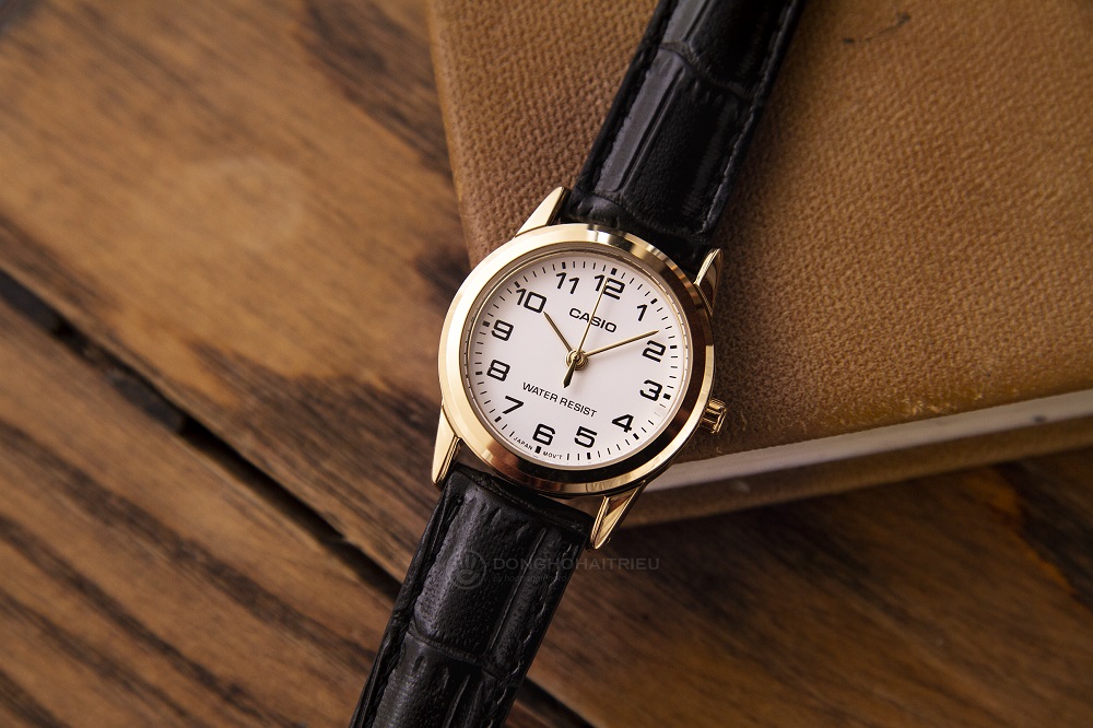Cách phân biệt đồng hồ nam hàng hiệu chính hãng và đồng hồ fake cực chuẩn